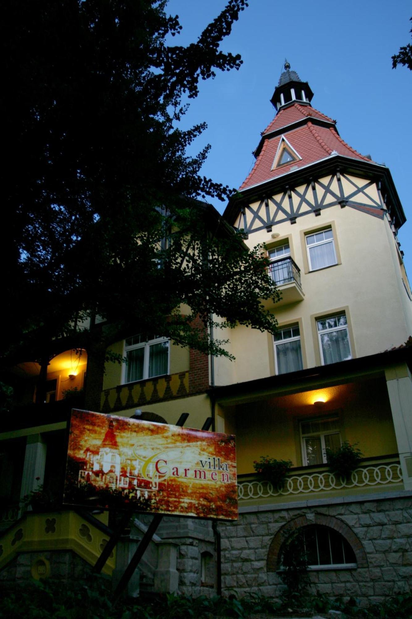 Villa Carmen Kudowa-Zdroj Bagian luar foto